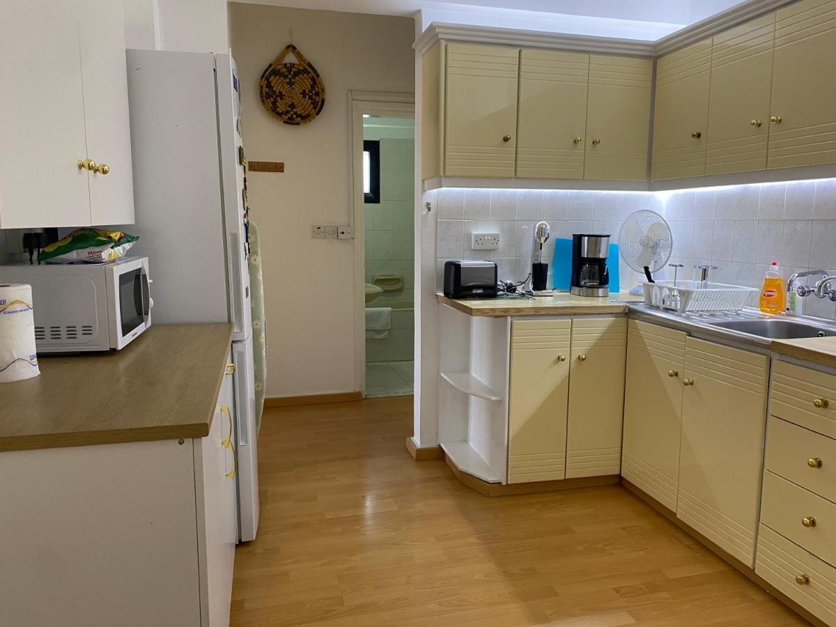 Paul And Maria Sea View Apartment 폴리스 외부 사진